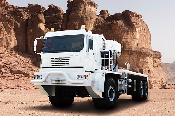 重型特種牽引車(chē)